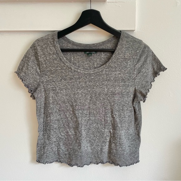 Sz M lettuce lime sleeve hems detail crop top Wild fable - Picture 1 of 4